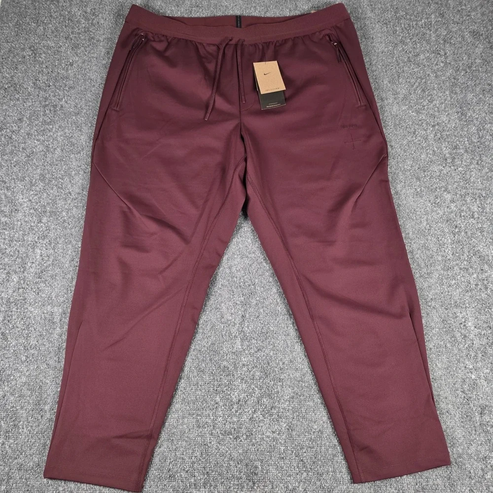 Nike A.P.S. Men's Dri-FIT ADV Stealth Versatile Pants Mens 2XL Burgundy NWT